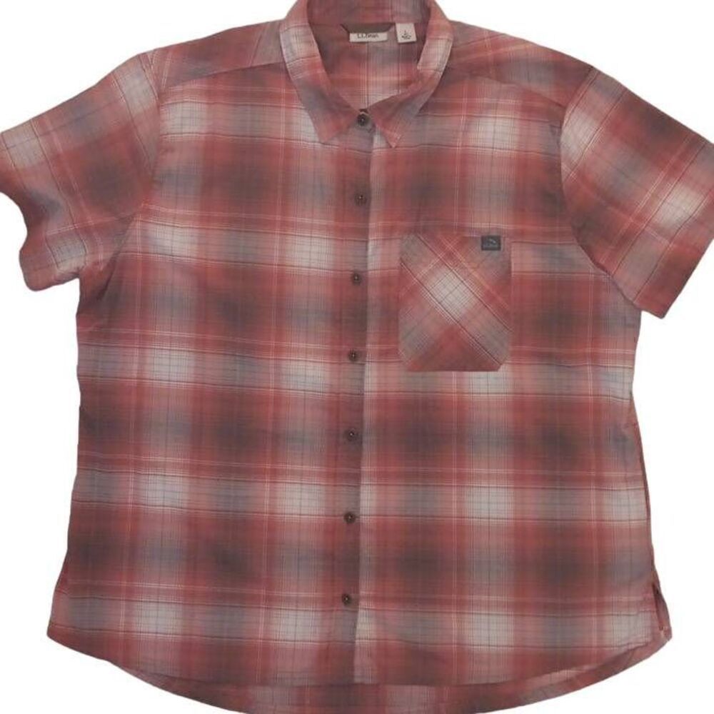 LL Bean Women's Short Sleeved Button Down Shirt, Large with 3% Spandex Activewea